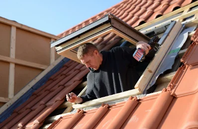 Pose de fenêtres de toit Velux à Venon